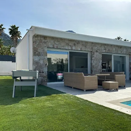 Neuve Avec Piscine 3 140 M2 Villa *