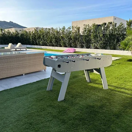 Neuve Avec Piscine 3 140 M2 * Calvi