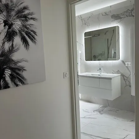 Neuve Avec Piscine 3 140 M2 Βίλα