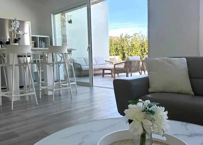 Neuve Avec Piscine 3 140 M2 Calvi (Corsica)