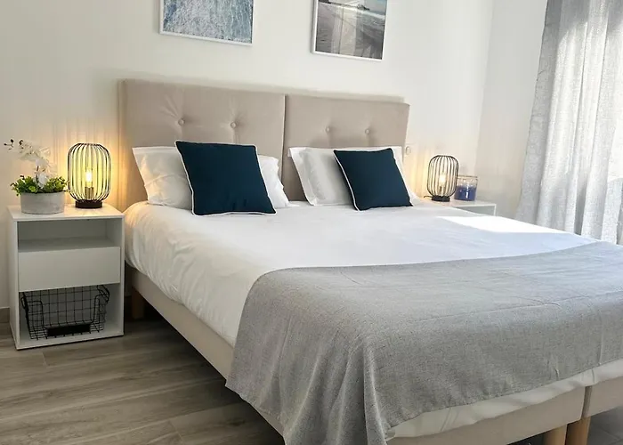 Neuve Avec Piscine 3 140 M2 Villa *