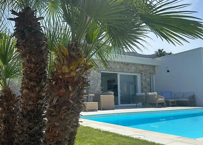 Neuve Avec Piscine 3 140 M2 Villa Calvi (Corsica)